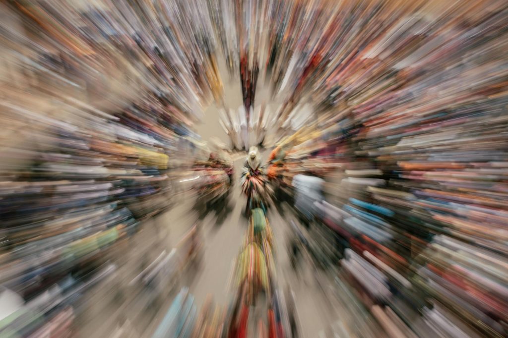 dynamic crowd motion with zoom blur effect